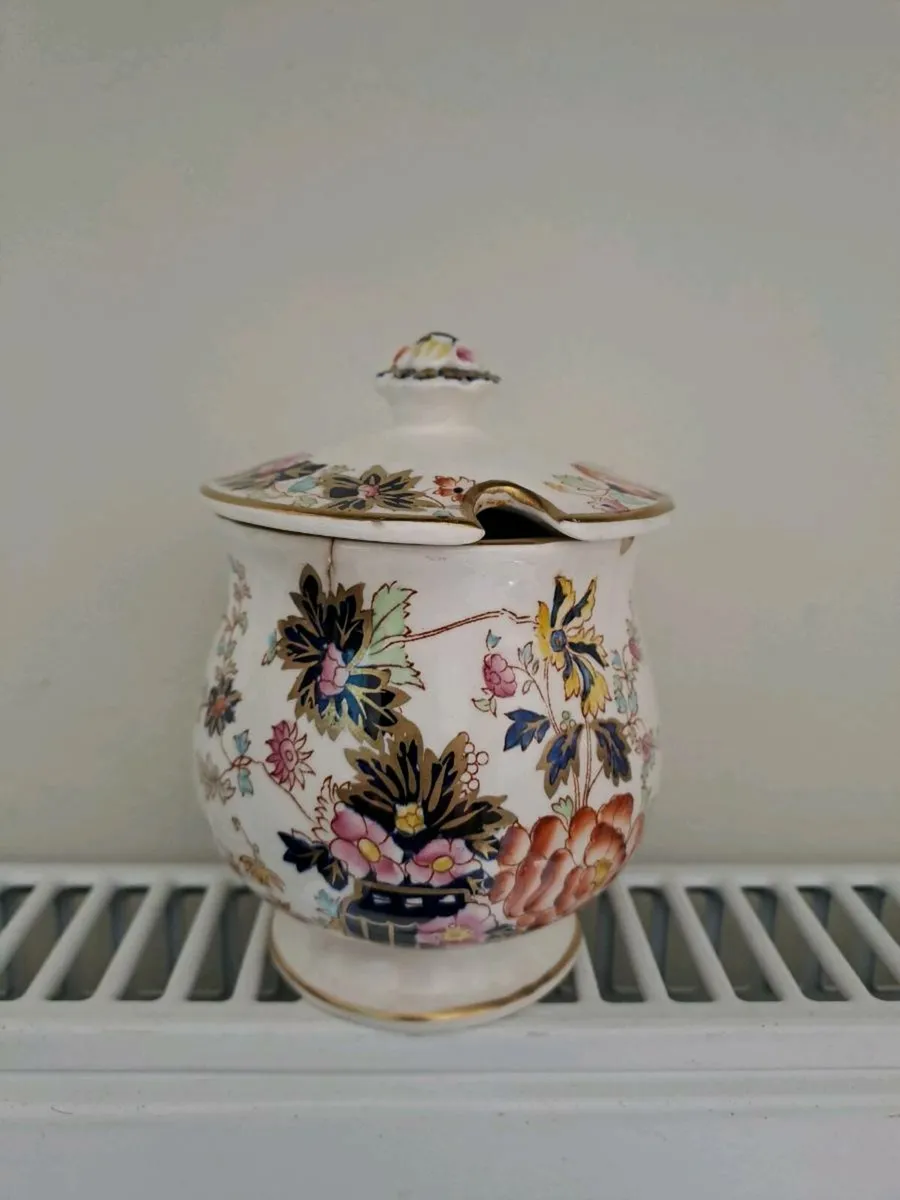 1920s Mason's Ironstone China Jam Pot - Image 1
