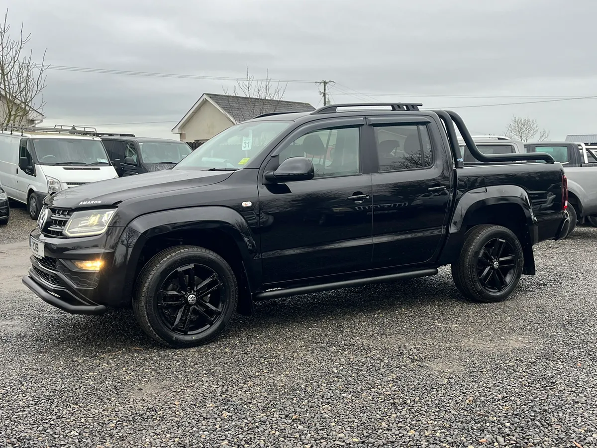 2019 VW AMAROK 3.0 V6 TDI 258 BHP *BLACK STYLING* - Image 4