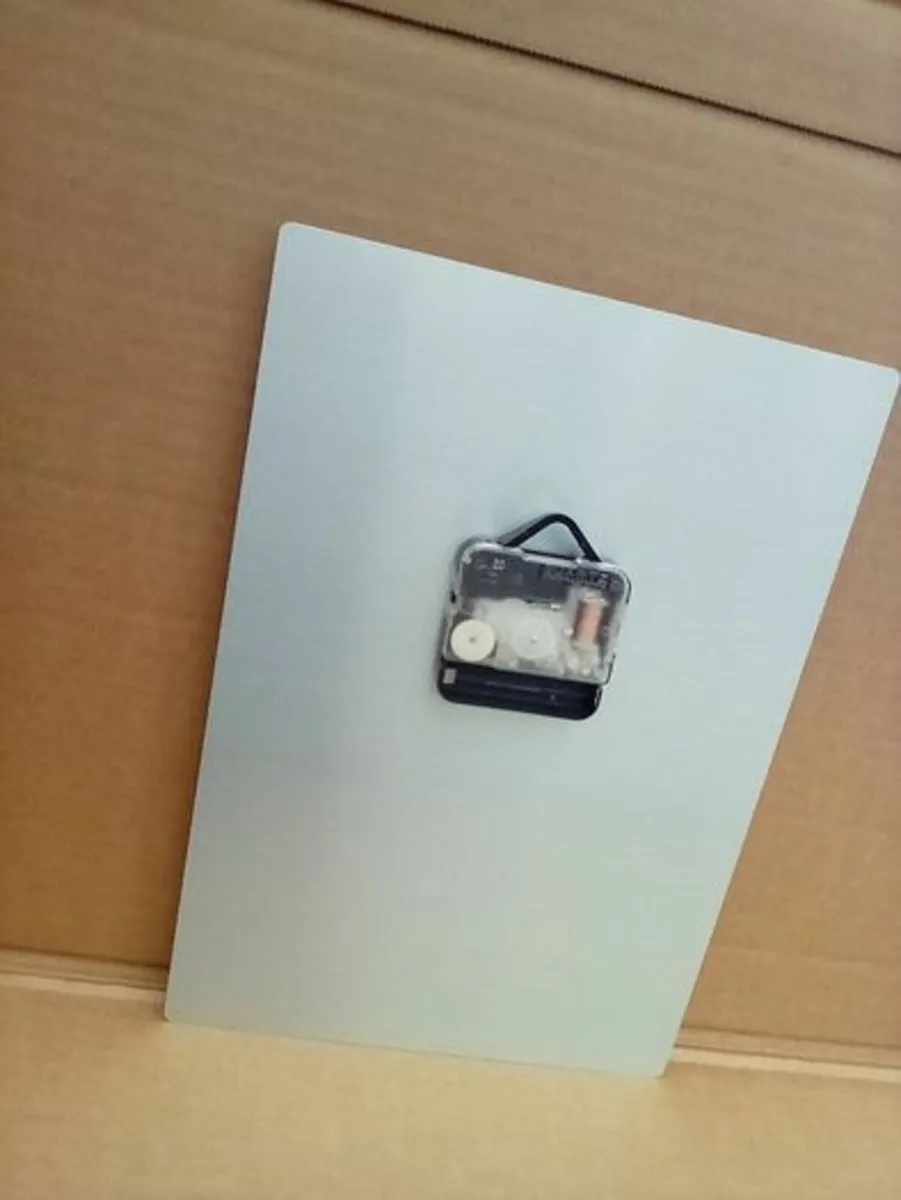 GPO novelty wall clock, Irish memorabilia clock - Image 2