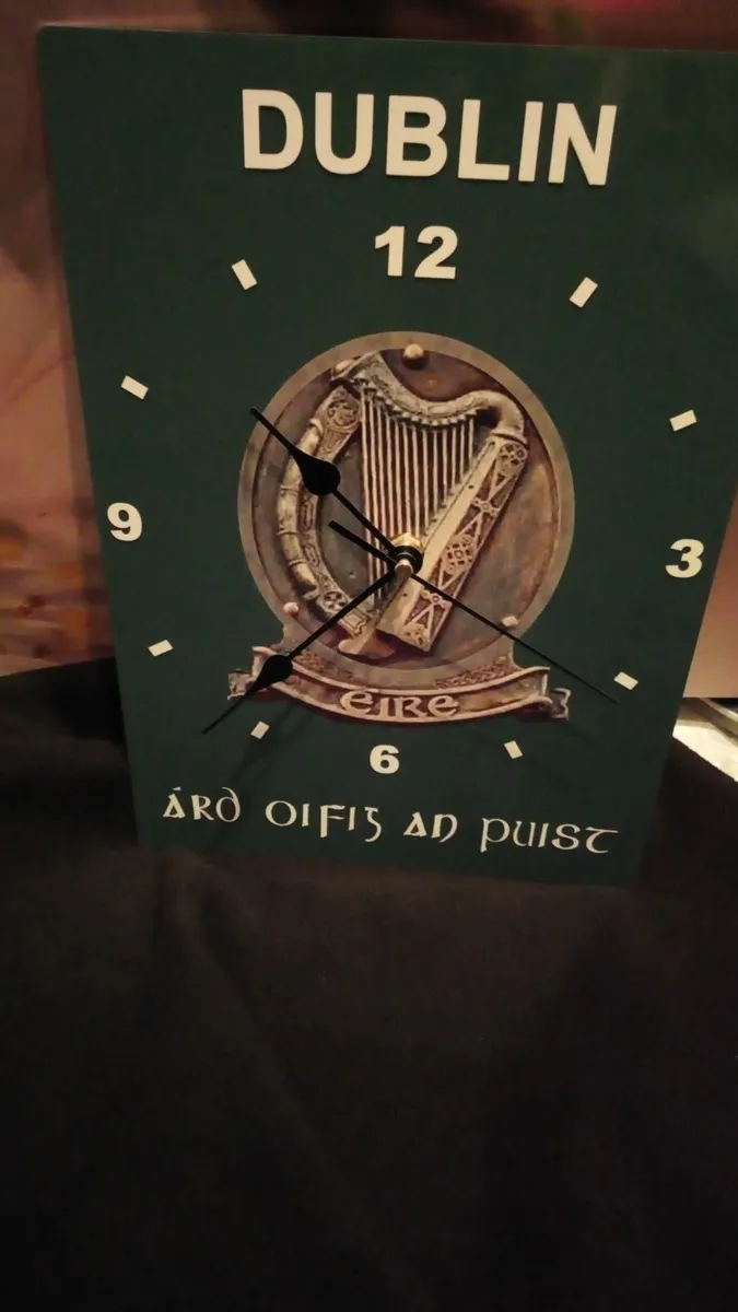 GPO novelty wall clock, Irish memorabilia clock - Image 1