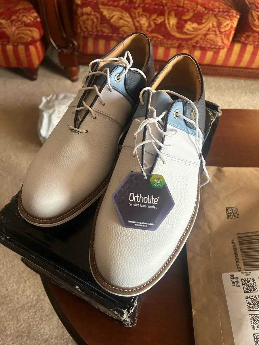 Foot Joy golf shoes Size 9UK - Image 2