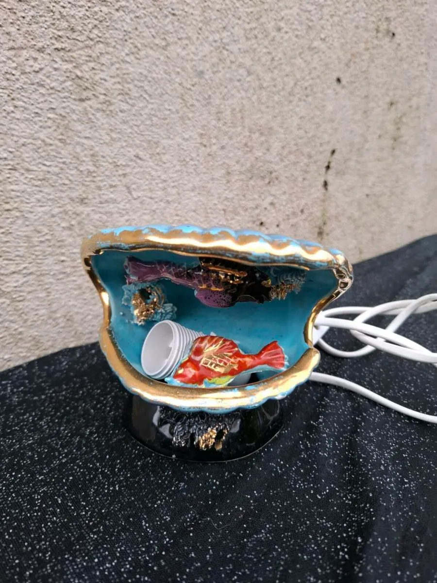 Bedside shell lamp - Image 2
