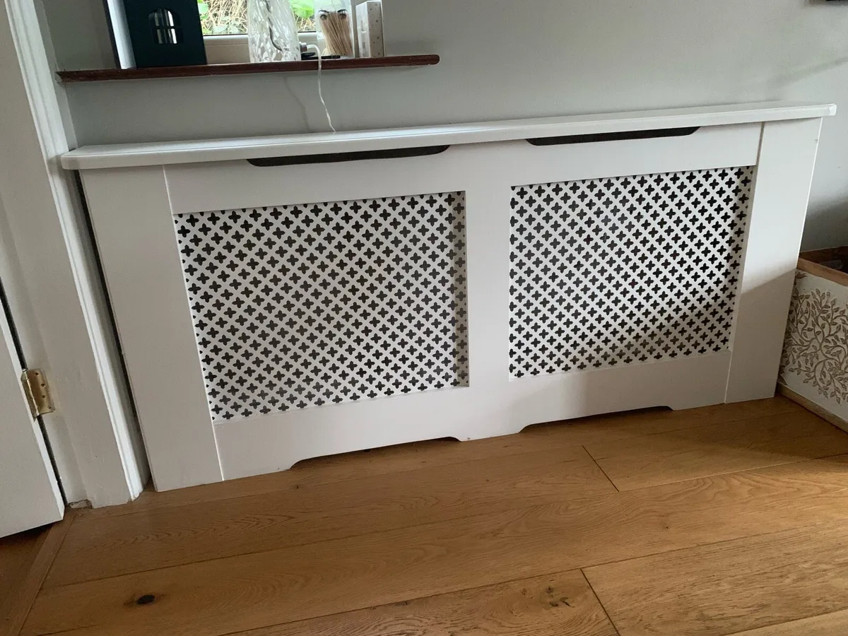 Radiator Cover 1.65m wide - Image 1