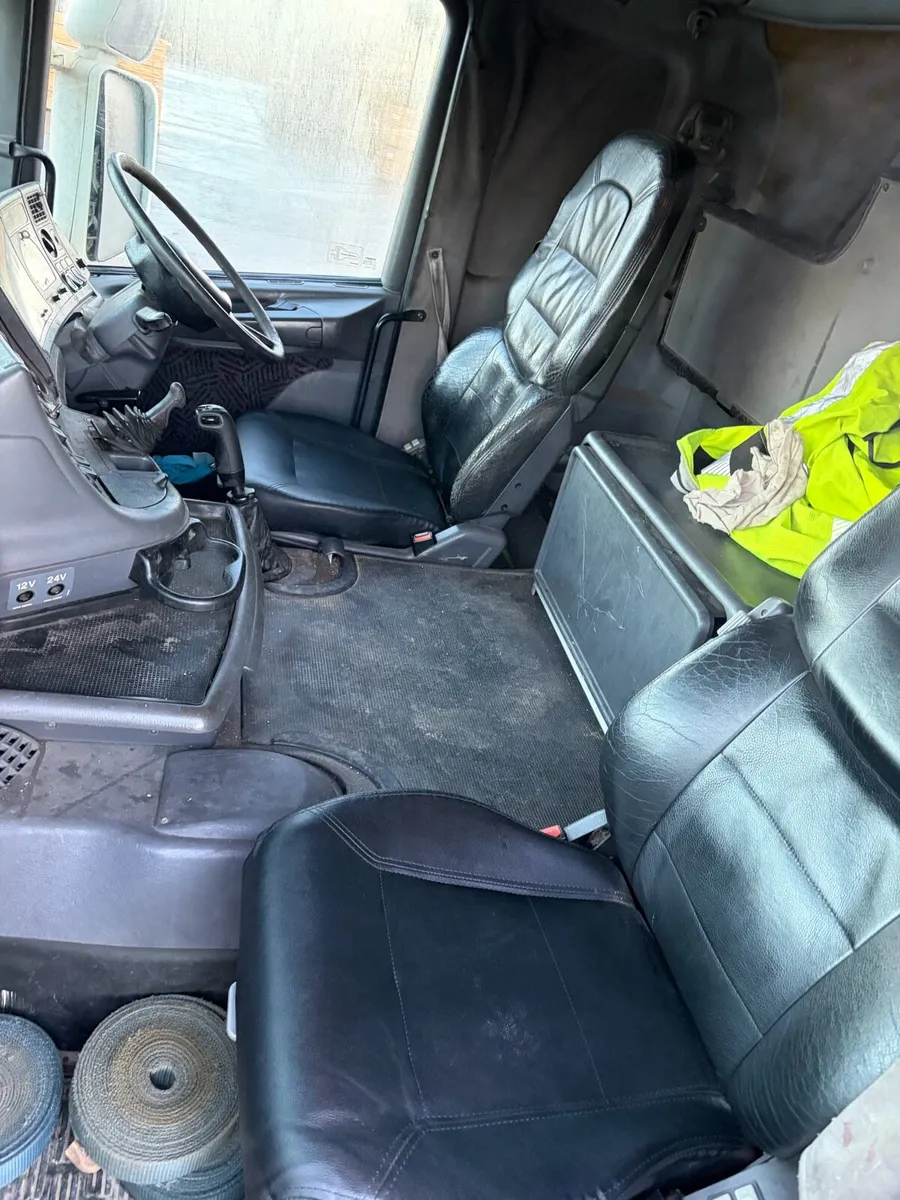 Scania 164 - Image 2