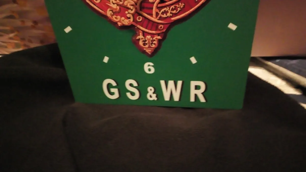 Kingsbridge station novelty wall clock - Image 2