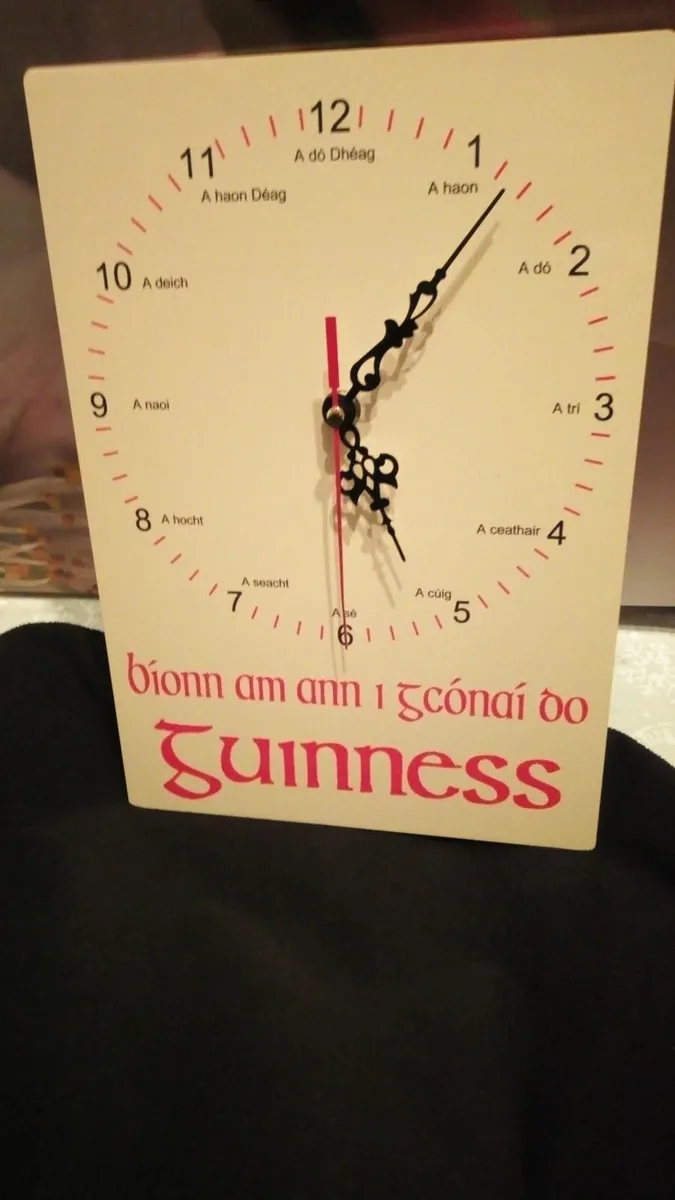 Guinness Irish language novelty wall clock - Image 1