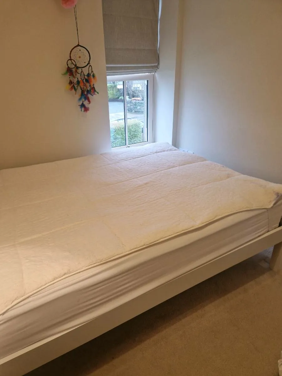 4'6 Monaco Bed Low Foot End White - Image 3