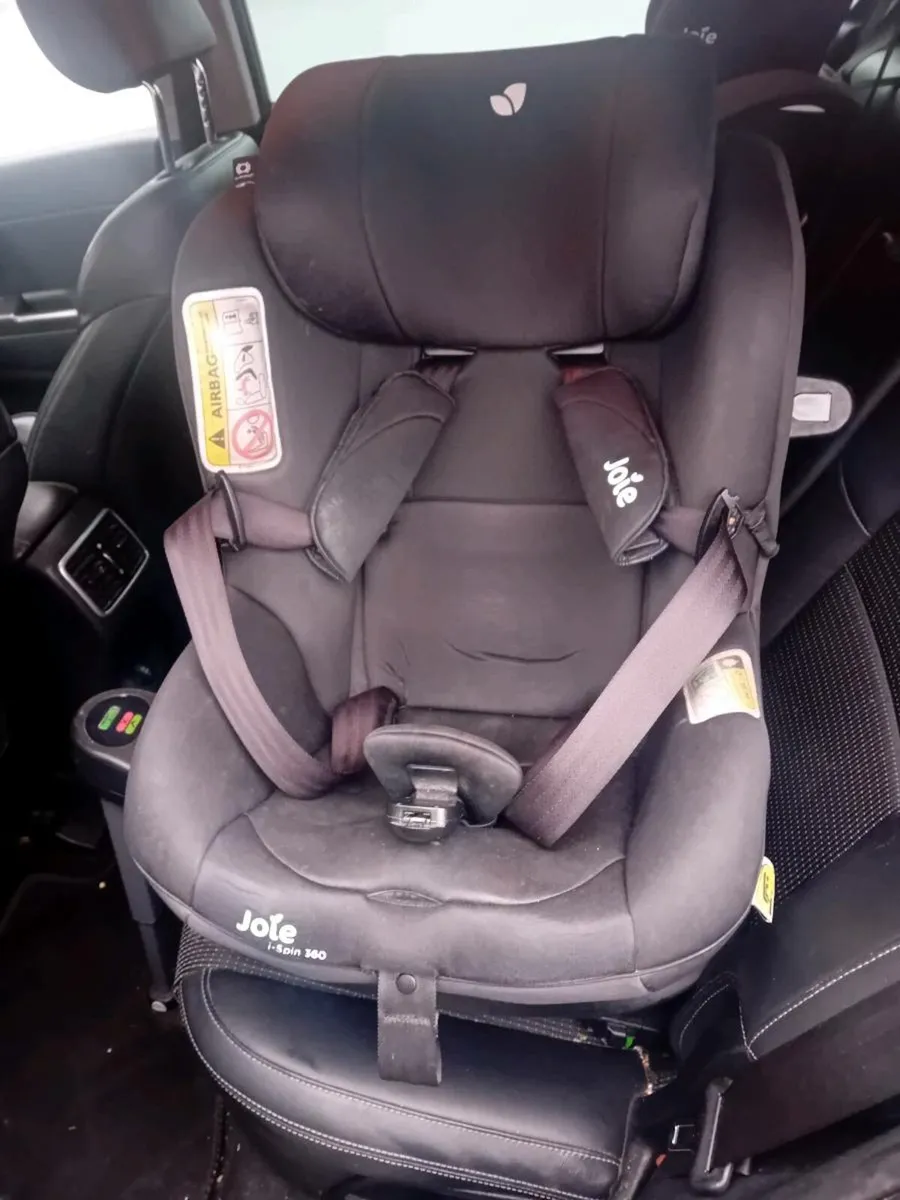 Car seat - Image 1
