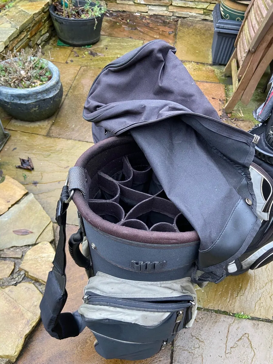 Golf. Cart. Bags. - Image 2