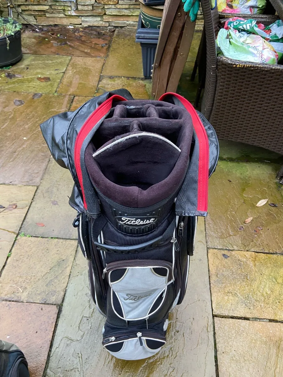 Golf. Cart. Bags. - Image 3