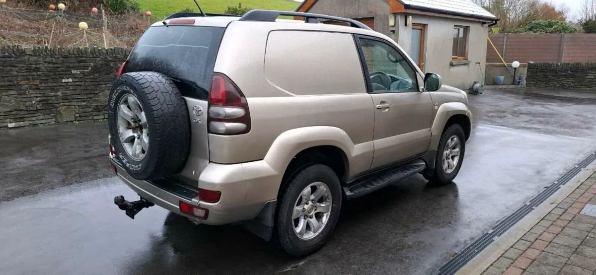 Toyota landcruiser - Image 3