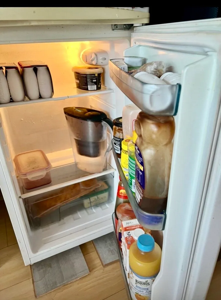 refrigerator - Image 3