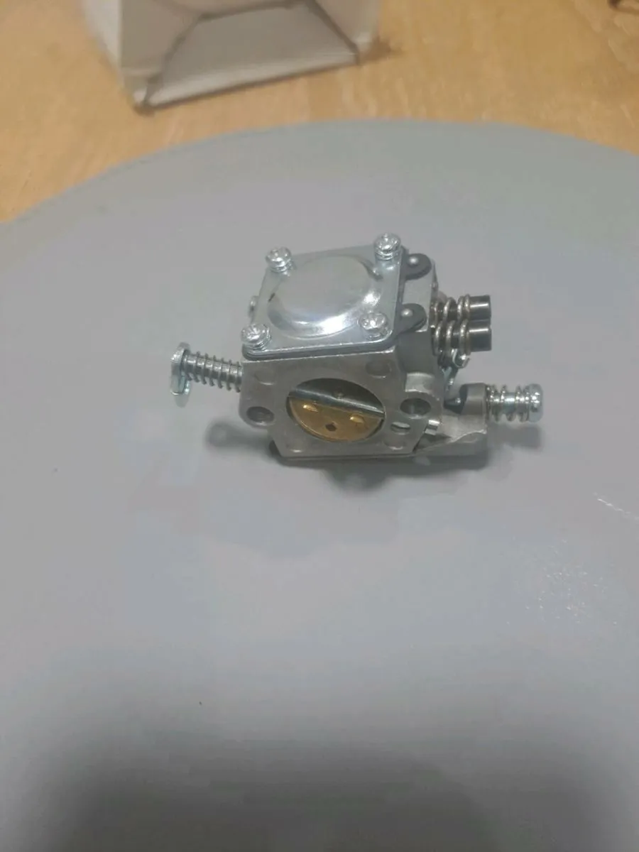 stihl  chainsaw  carburetor - Image 2