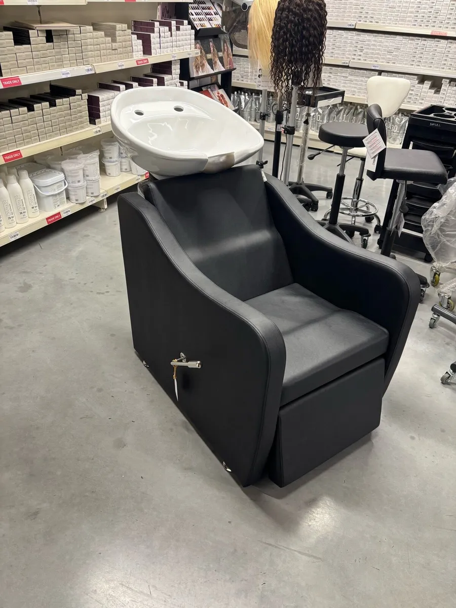 New Hair Salon Backwash Unit - Image 1