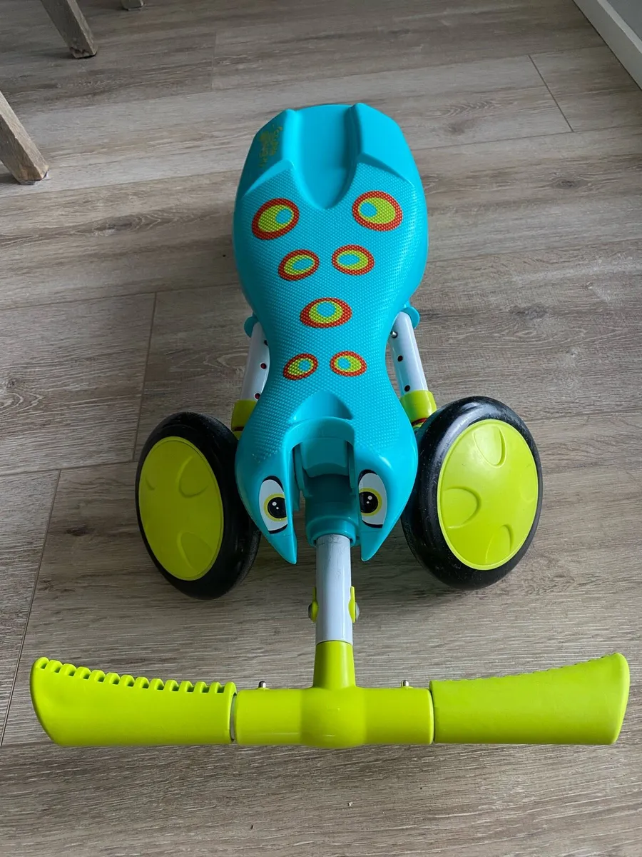 Scuttlebug XL 3-Wheel Ride-On Tricycle - Image 2