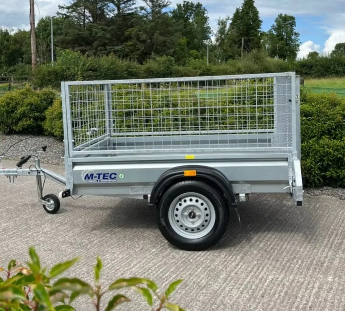M-Tec 6ft x 4ft Single Axle Trailer - Image 2