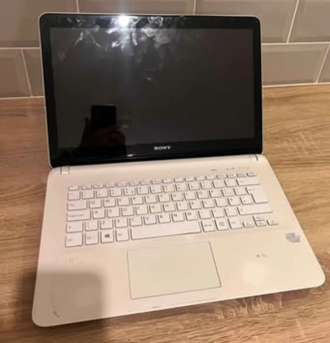 SONY VAIO 15.6"Touchscreen
i7-3537U 2GHz 6GB RAM 7 - Image 1