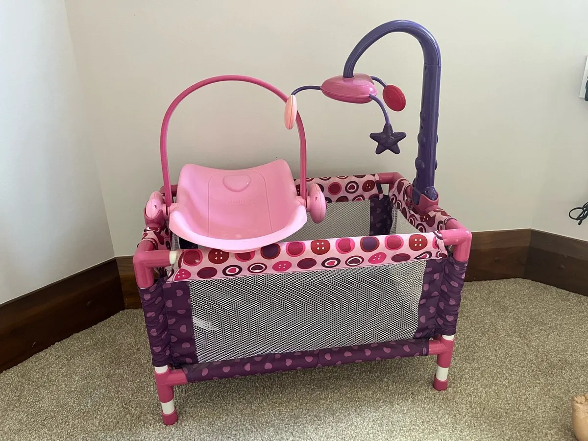 Dolls furniture - Image 1
