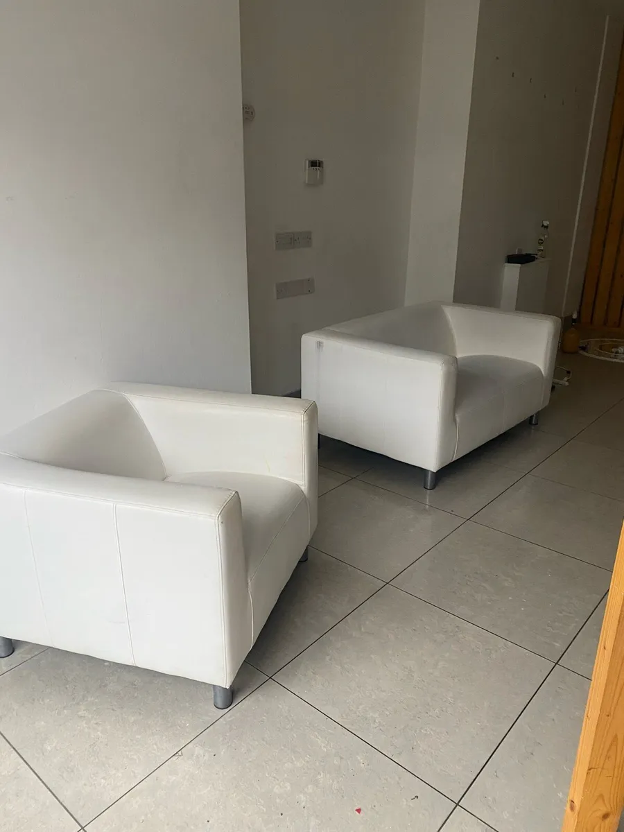 fridge freezer, washing machine ,  furniture - Image 2