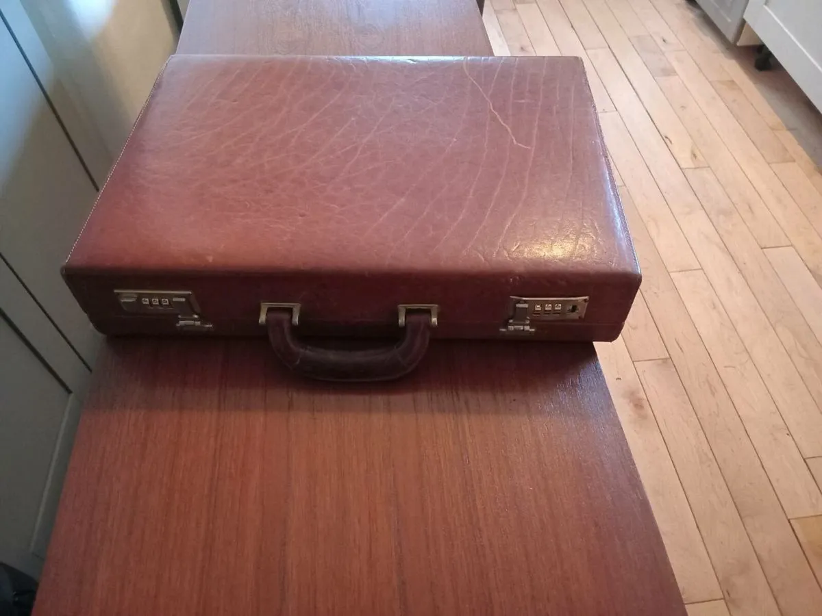 vintage gemelli italian briefcase - Image 1