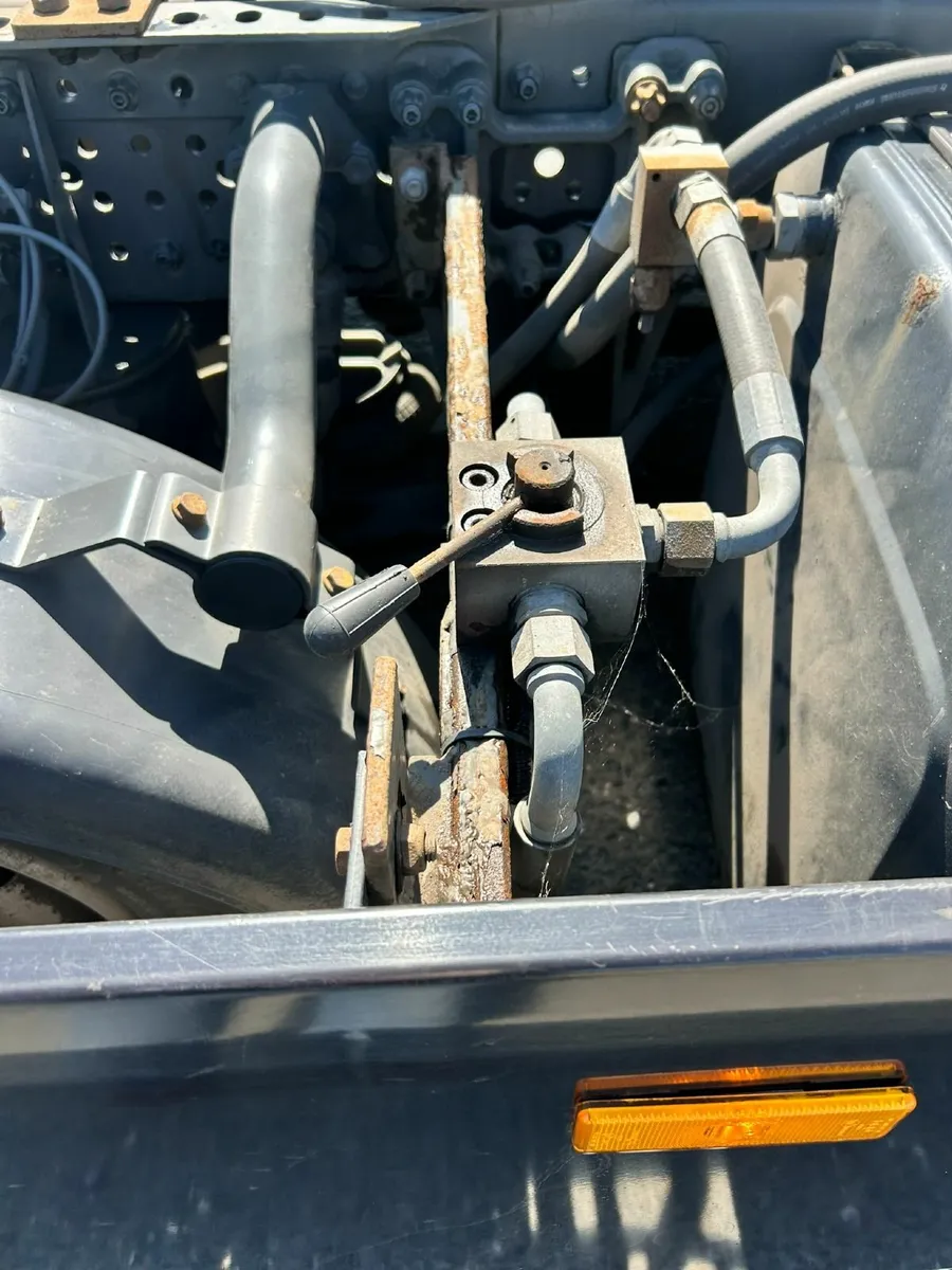 Mercedes-Benz Actros 2021 - Image 3