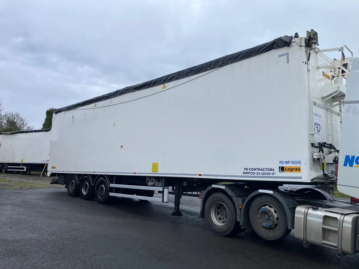 Walking floors - Image 1