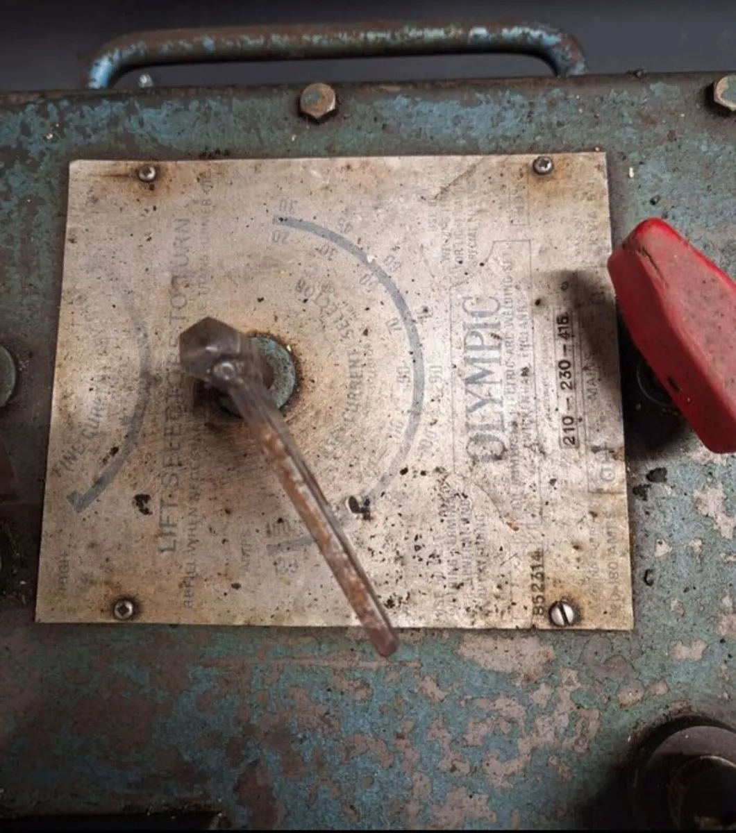 Oil Cooled Arc Welder - Image 3