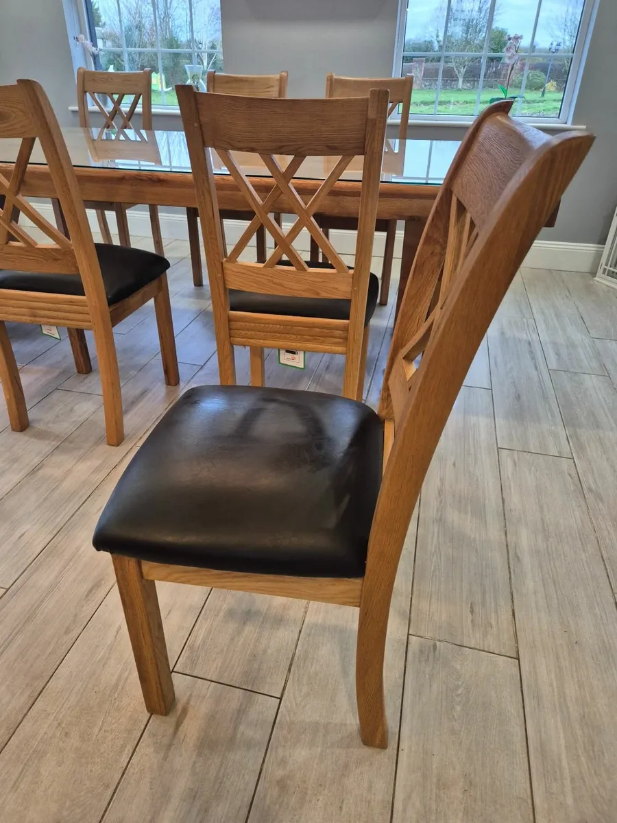 Oak dining Table - Image 4