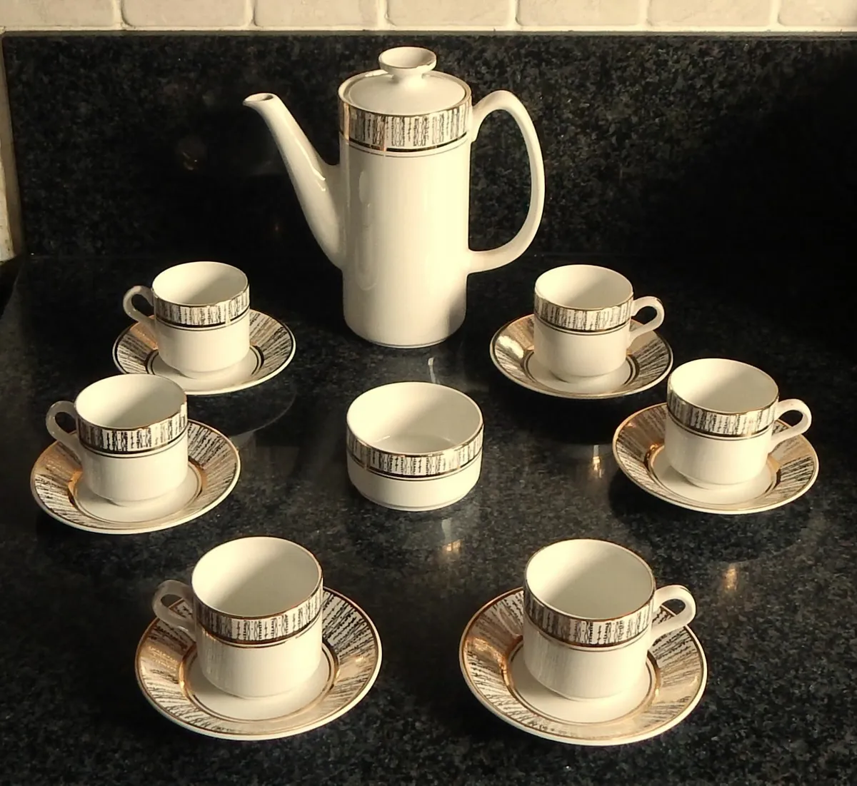Vintage Arklow Pottery Kingsway Coffee Set - Image 1