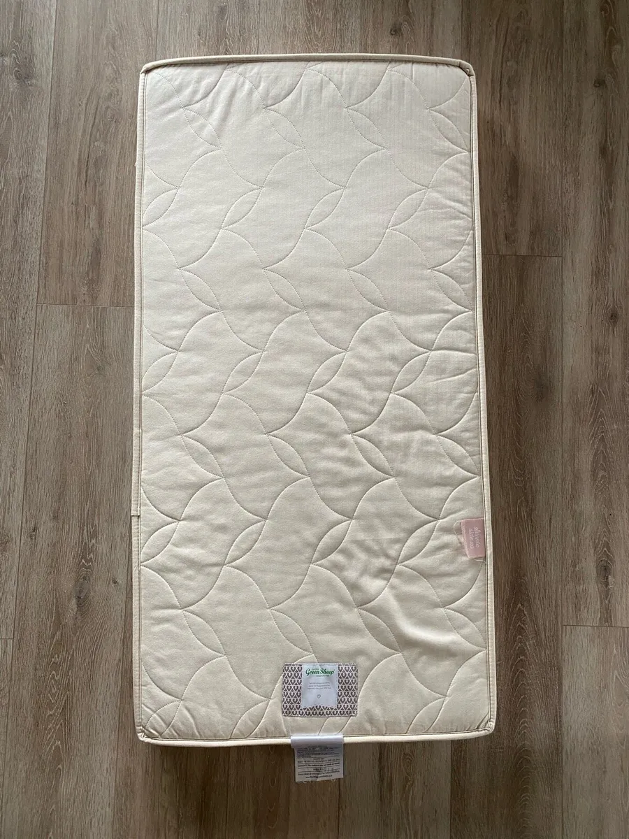 The Little Green Sheep Twist Cot Mattress 60x120 - Image 1