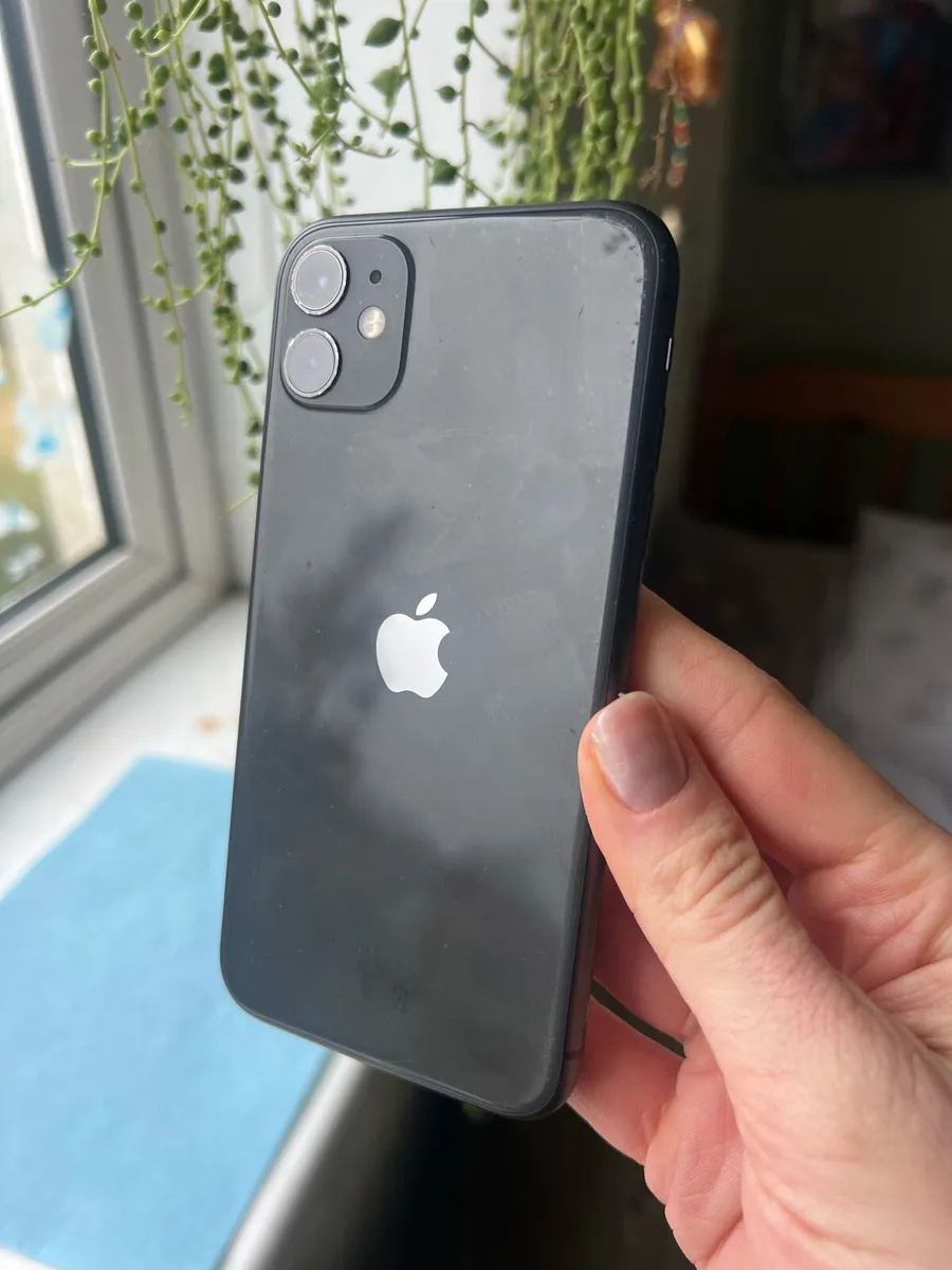 iPhone 11 128gb - Image 2