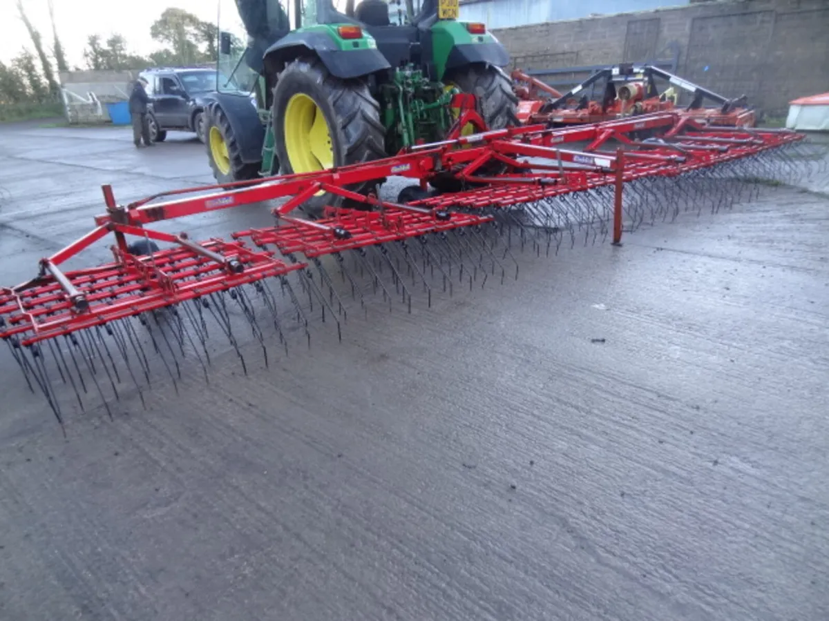 Einbock 9 Metre Tine Grass Harrow - Image 4