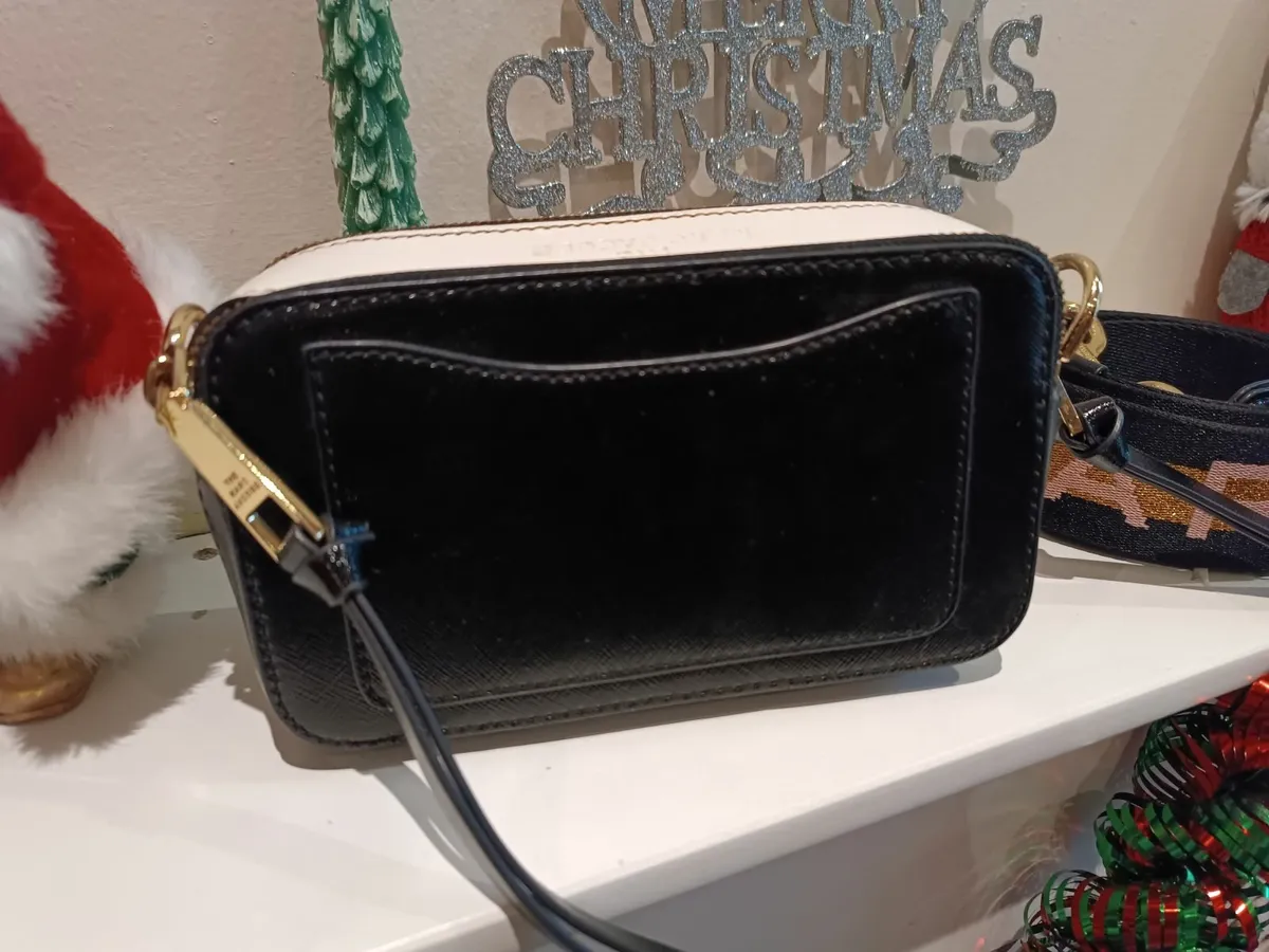 Marc Jacobs - Image 2