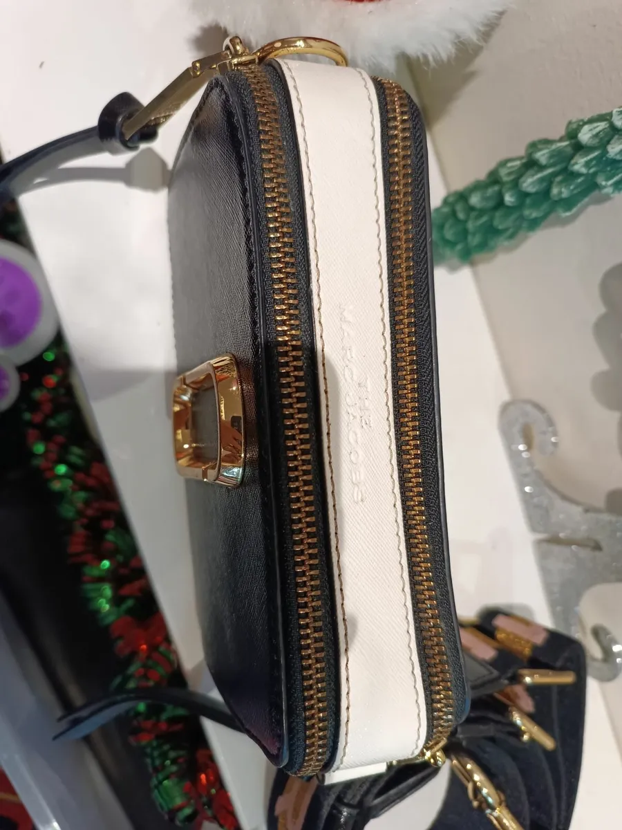 Marc Jacobs - Image 4