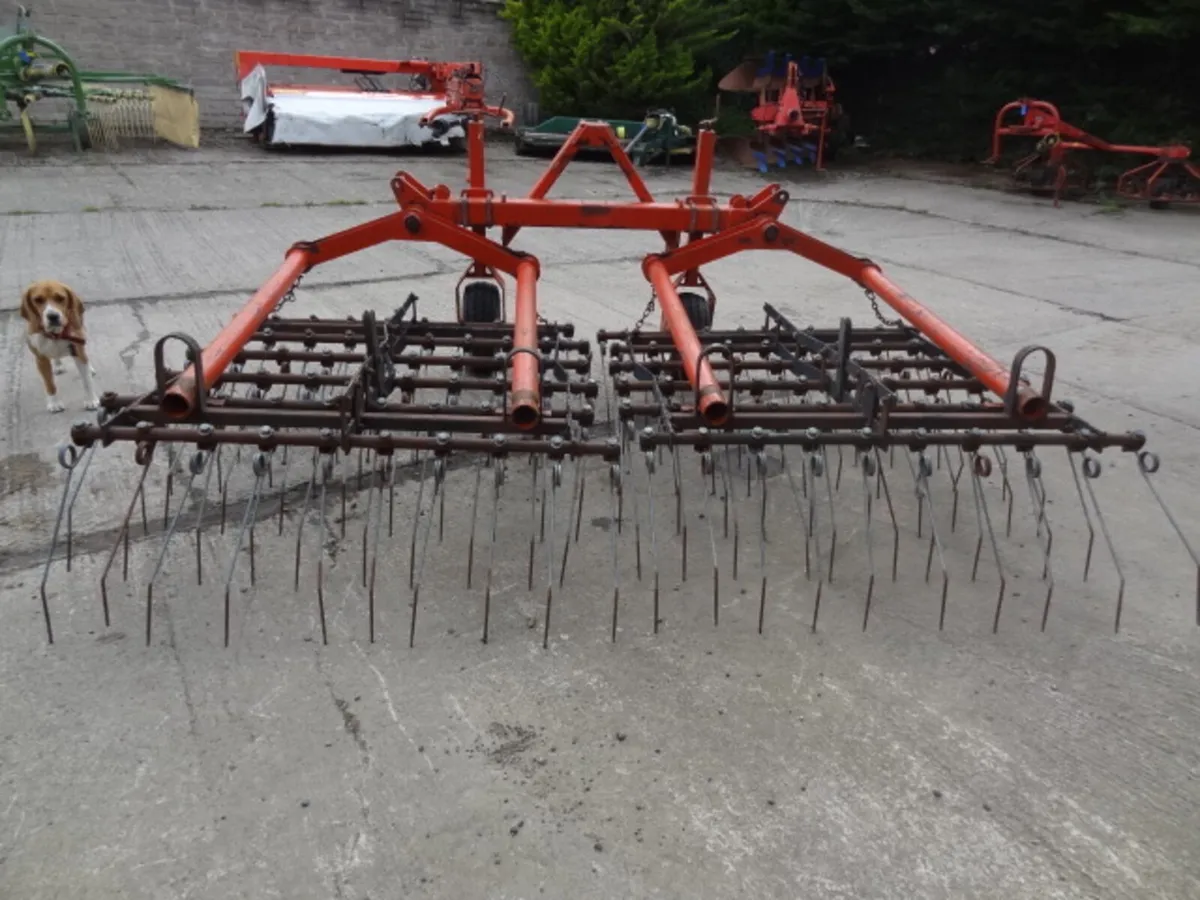 Browns 3 Metre Tine Grass Harrow - Image 2