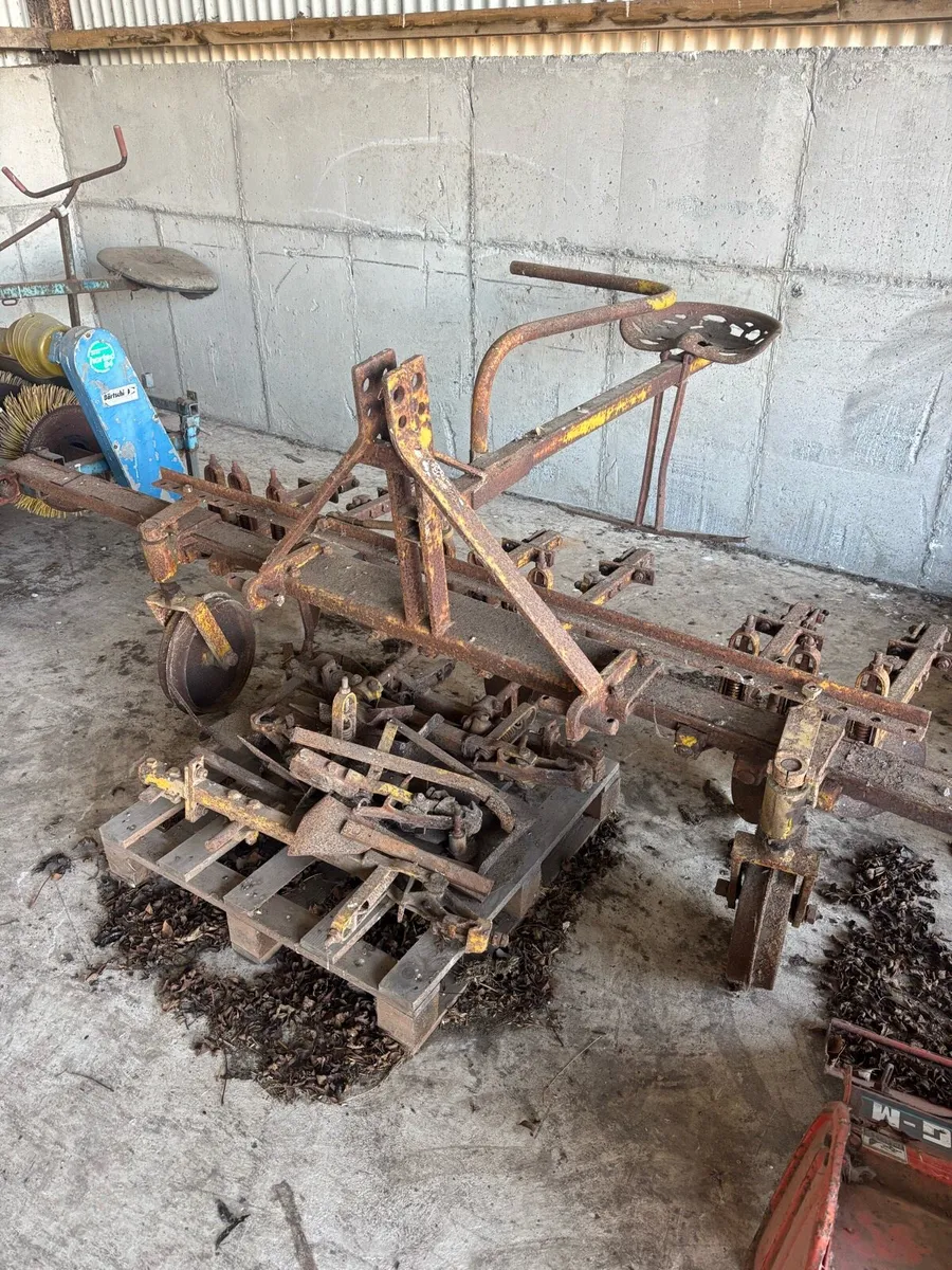Various Farm Machinery - Image 4