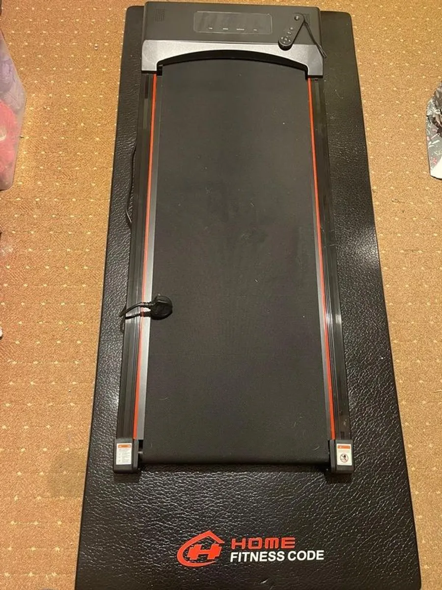 treadmill - Image 1