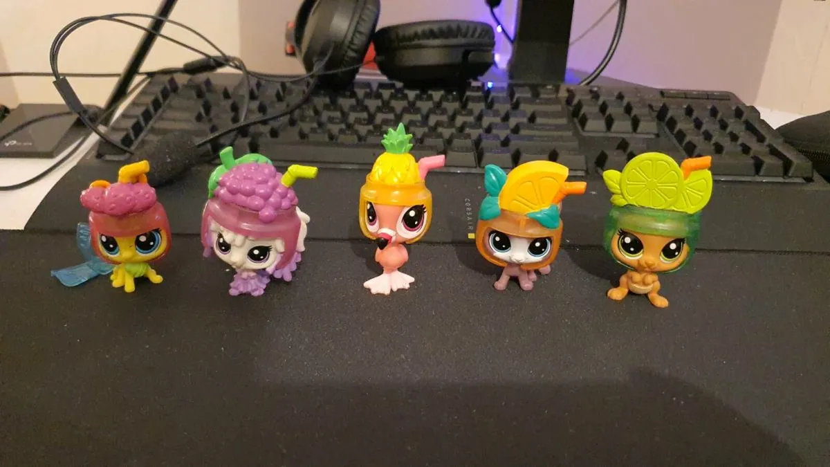LPS [littlest pet shop toys] - Image 3