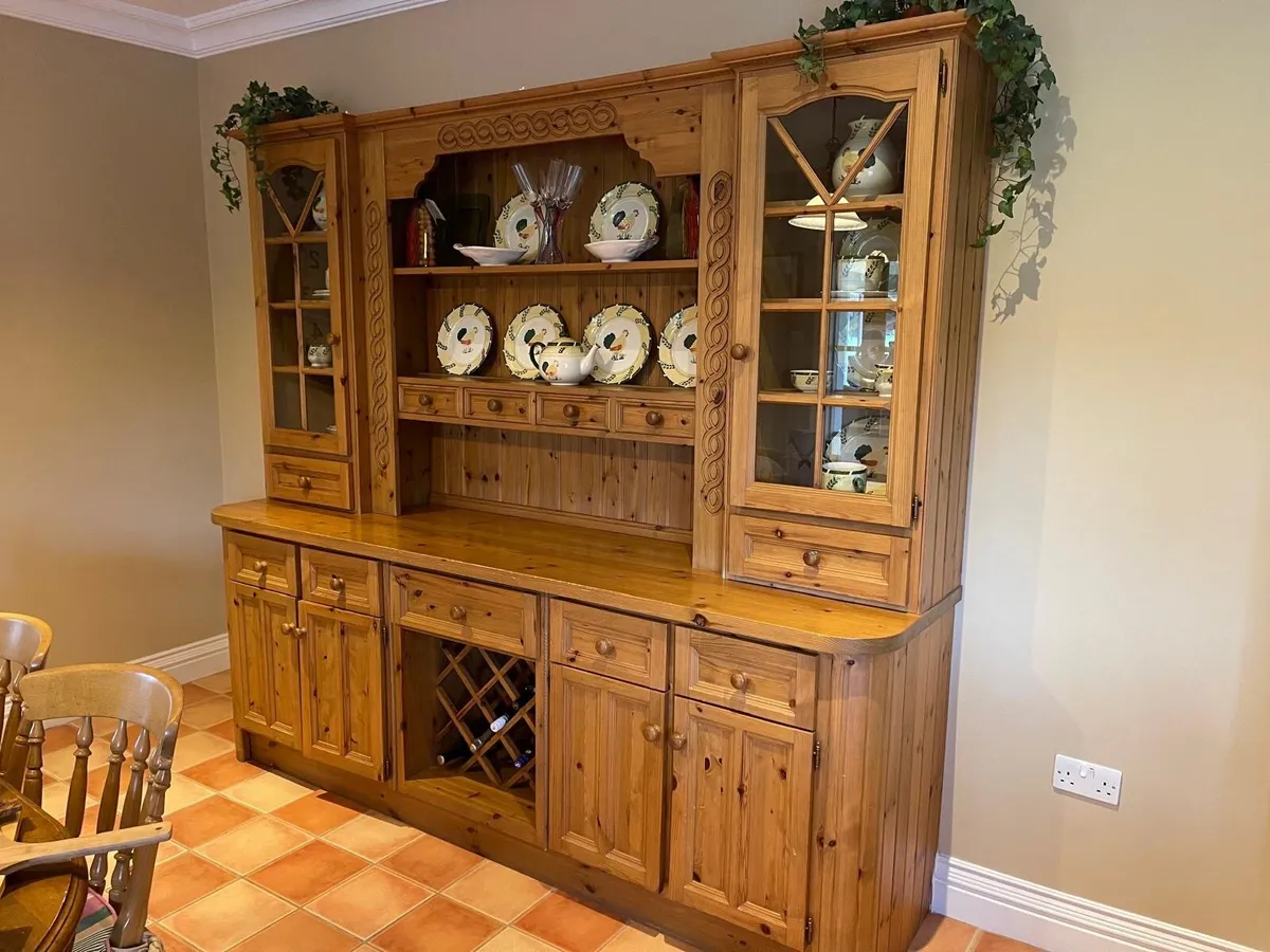Kitchen dresser - Image 2