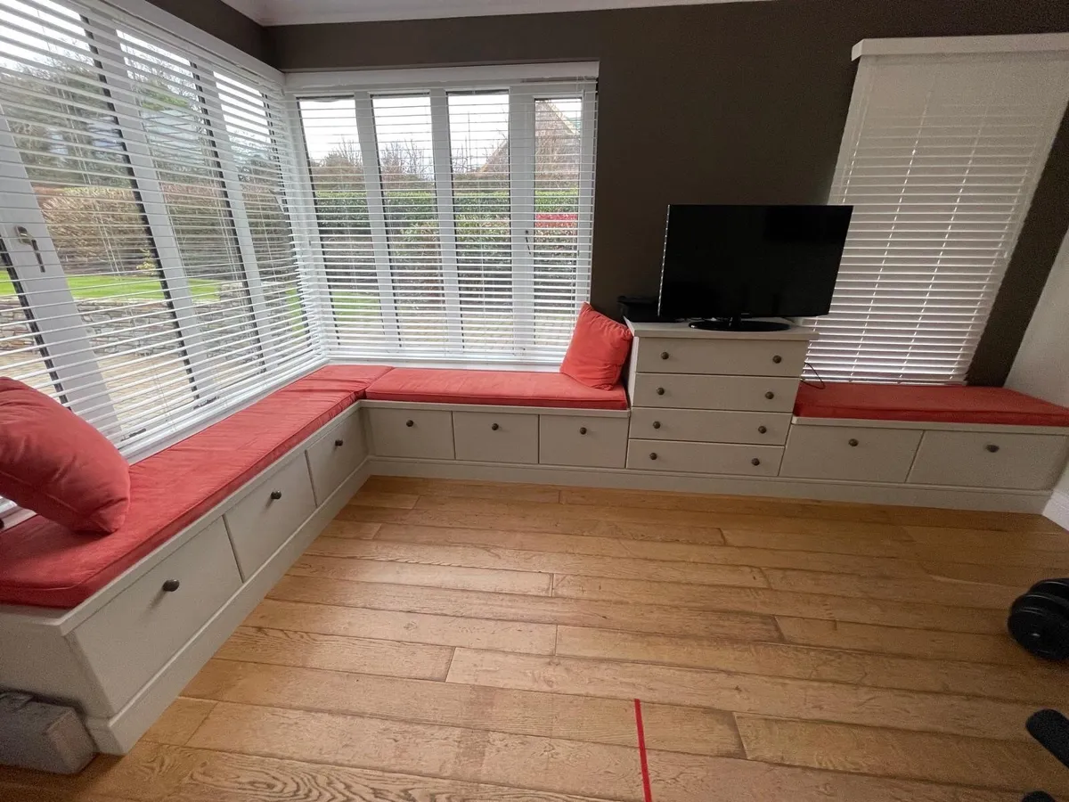 Playroom units - Image 1