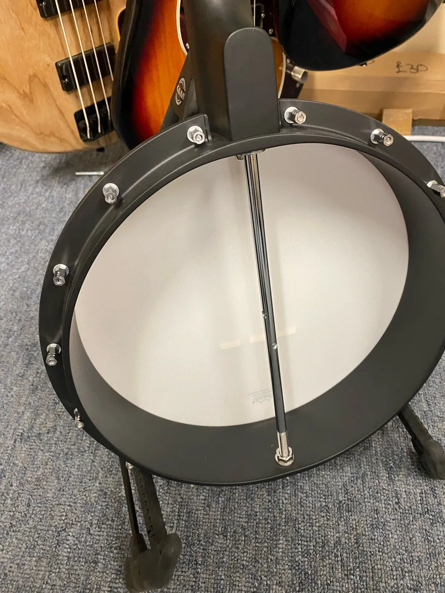 Goldtone Irish Tenor Banjo 17 fret - Image 3