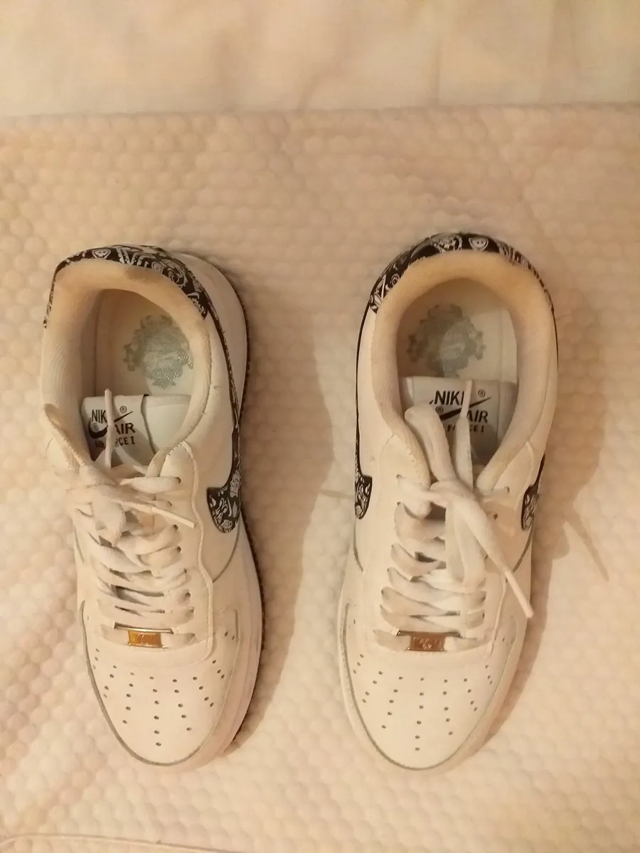 MENS NIKE TRAINERS - Image 2