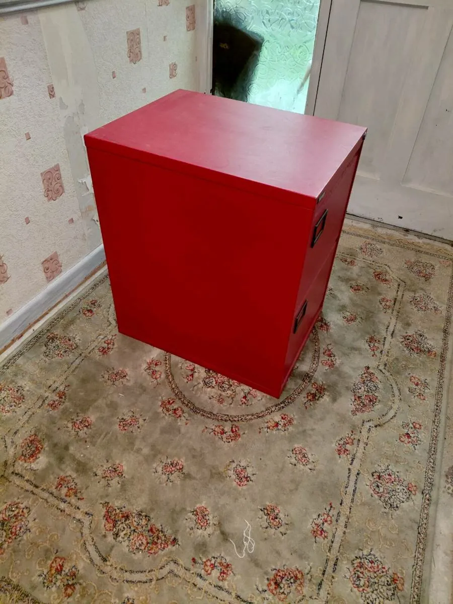 Filing cabinet - Image 2