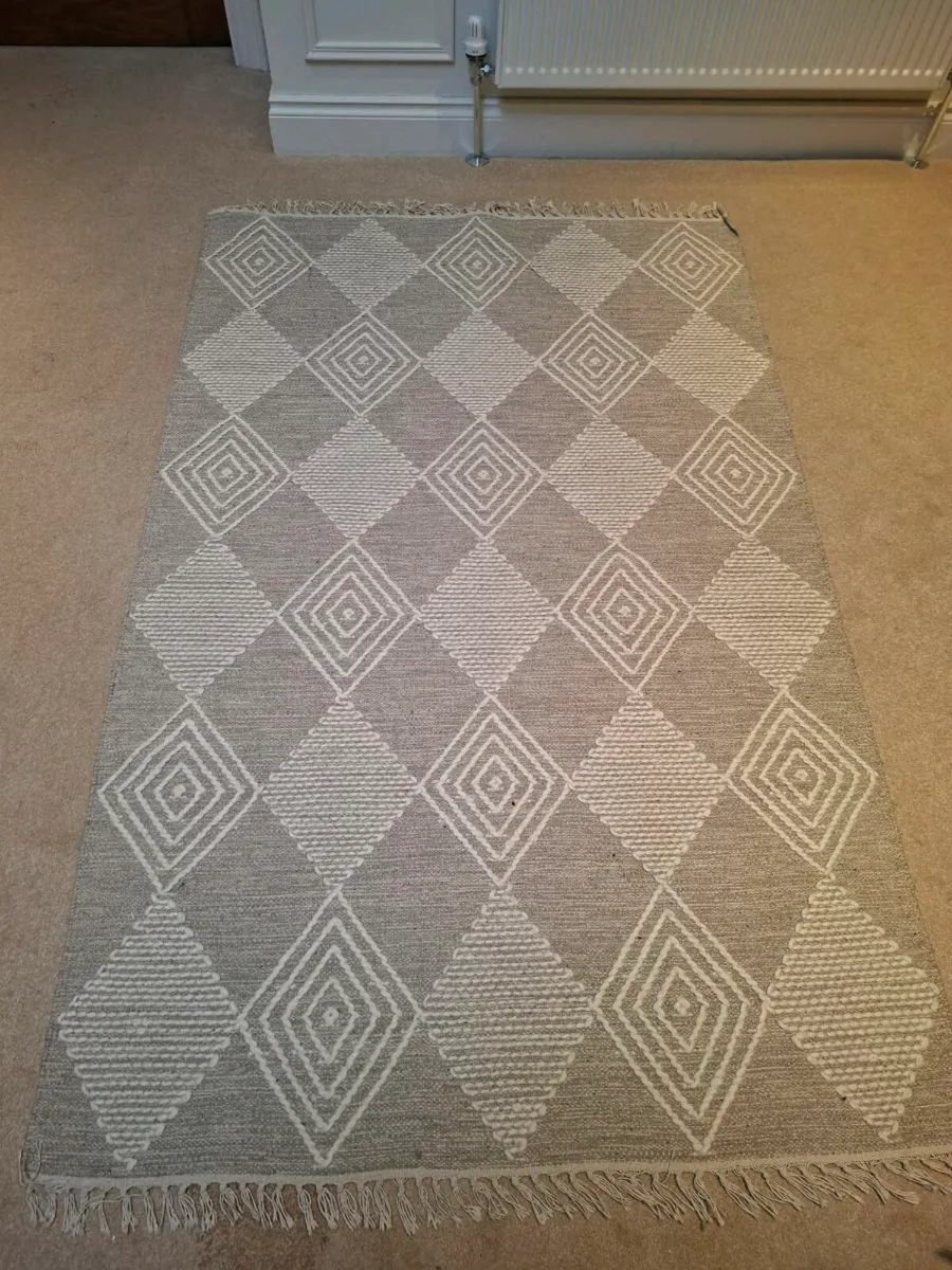 Rug