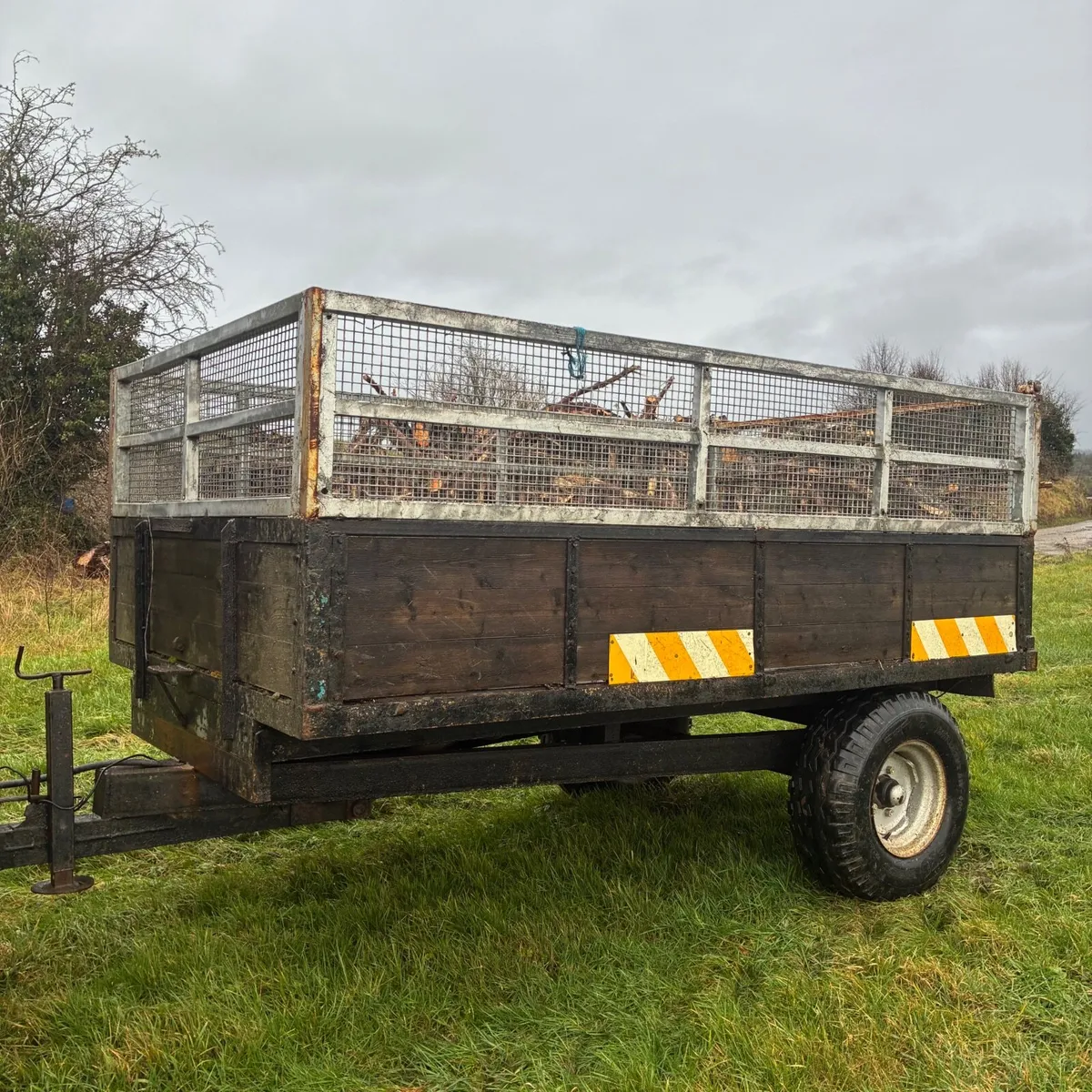 10by6 tipping trailer - Image 4