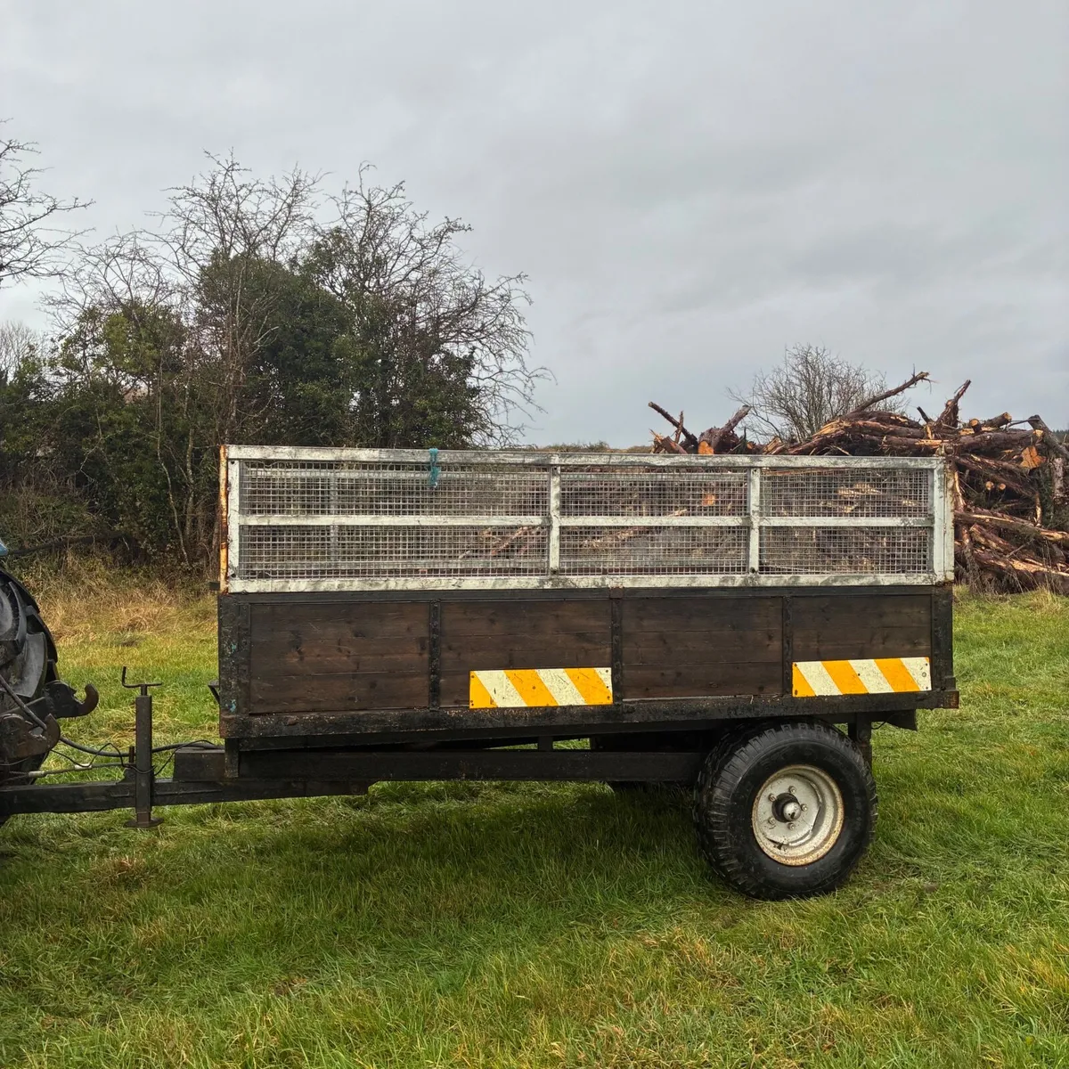 10by6 tipping trailer - Image 2