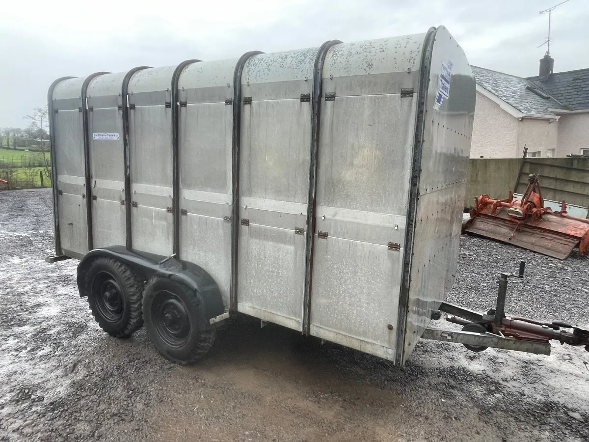 Ifor Williams 12x6 cattle trailer - Image 1