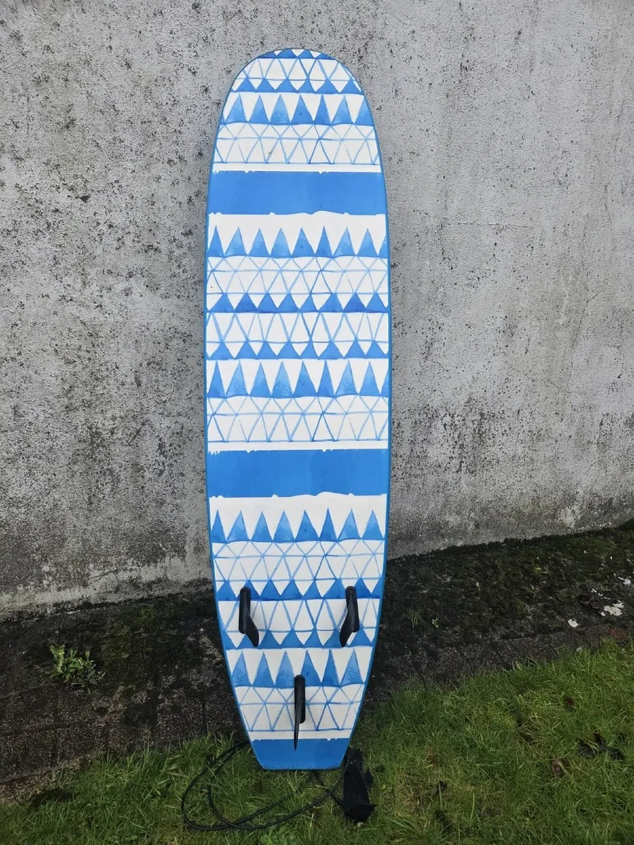 7' Vision Ignite Surfboard and Northcore Bag - Image 3