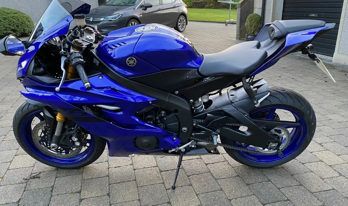 Yamaha r6/Honda CBR600 RR stunners - Image 3