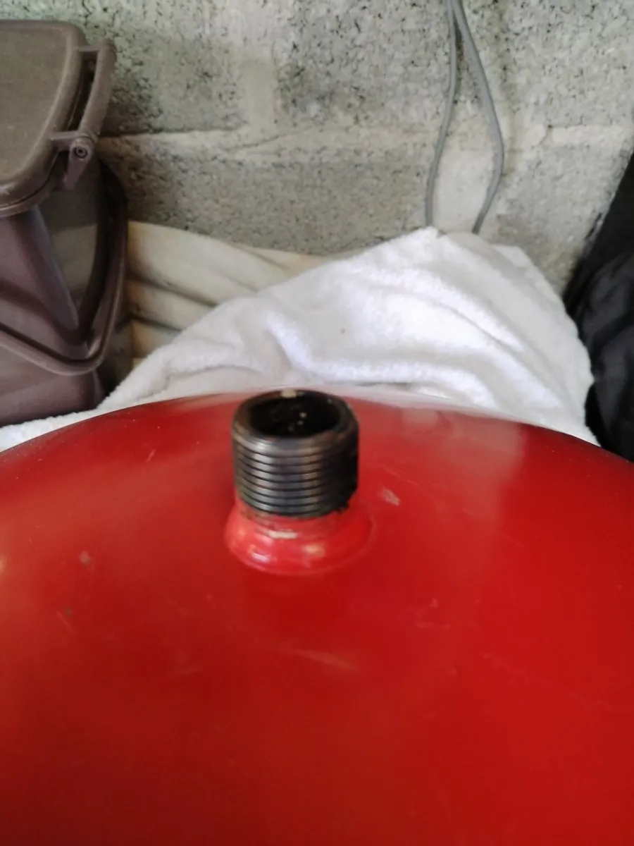 Expansion vessel - Image 2